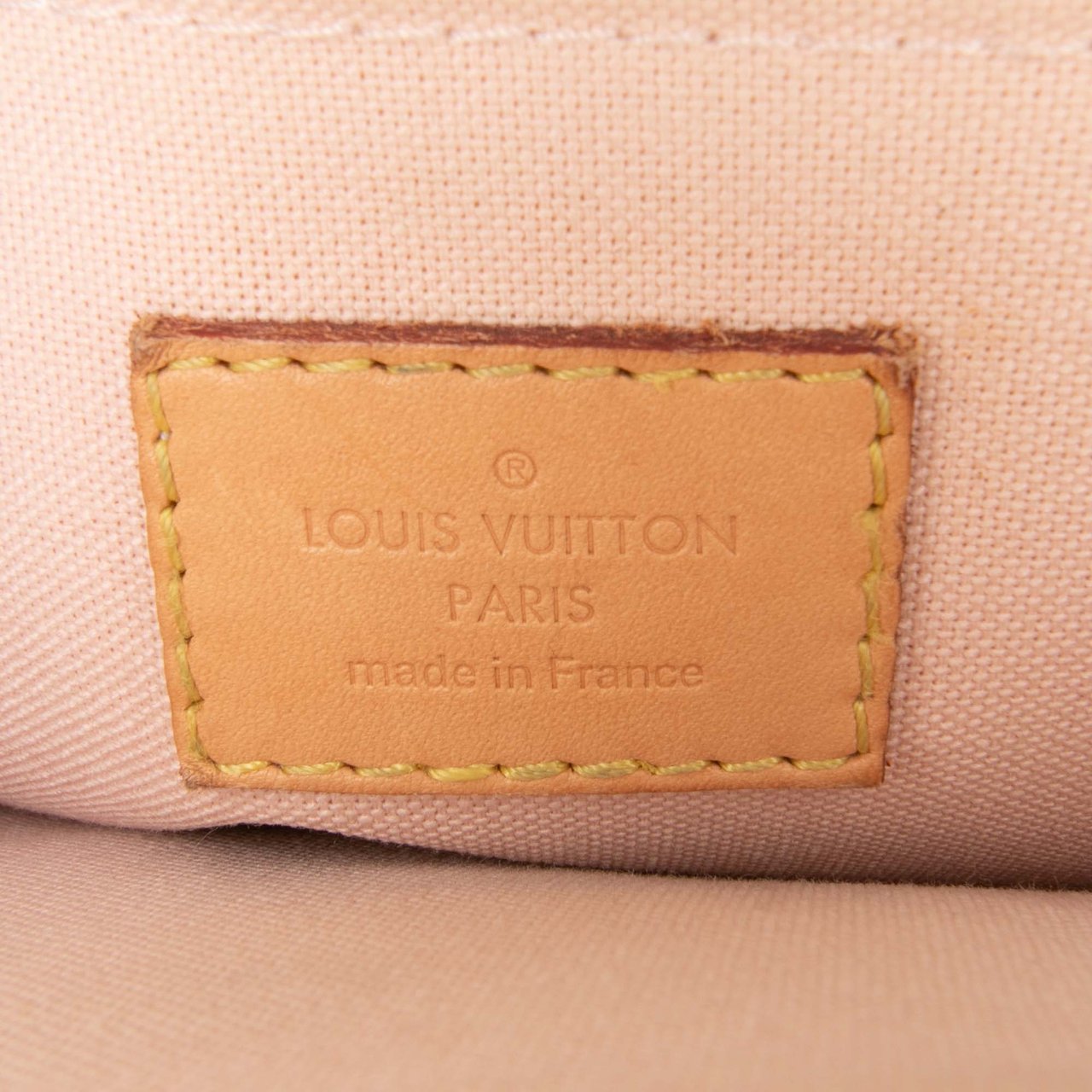 Louis Vuitton Damier Azur Croisette Wit
