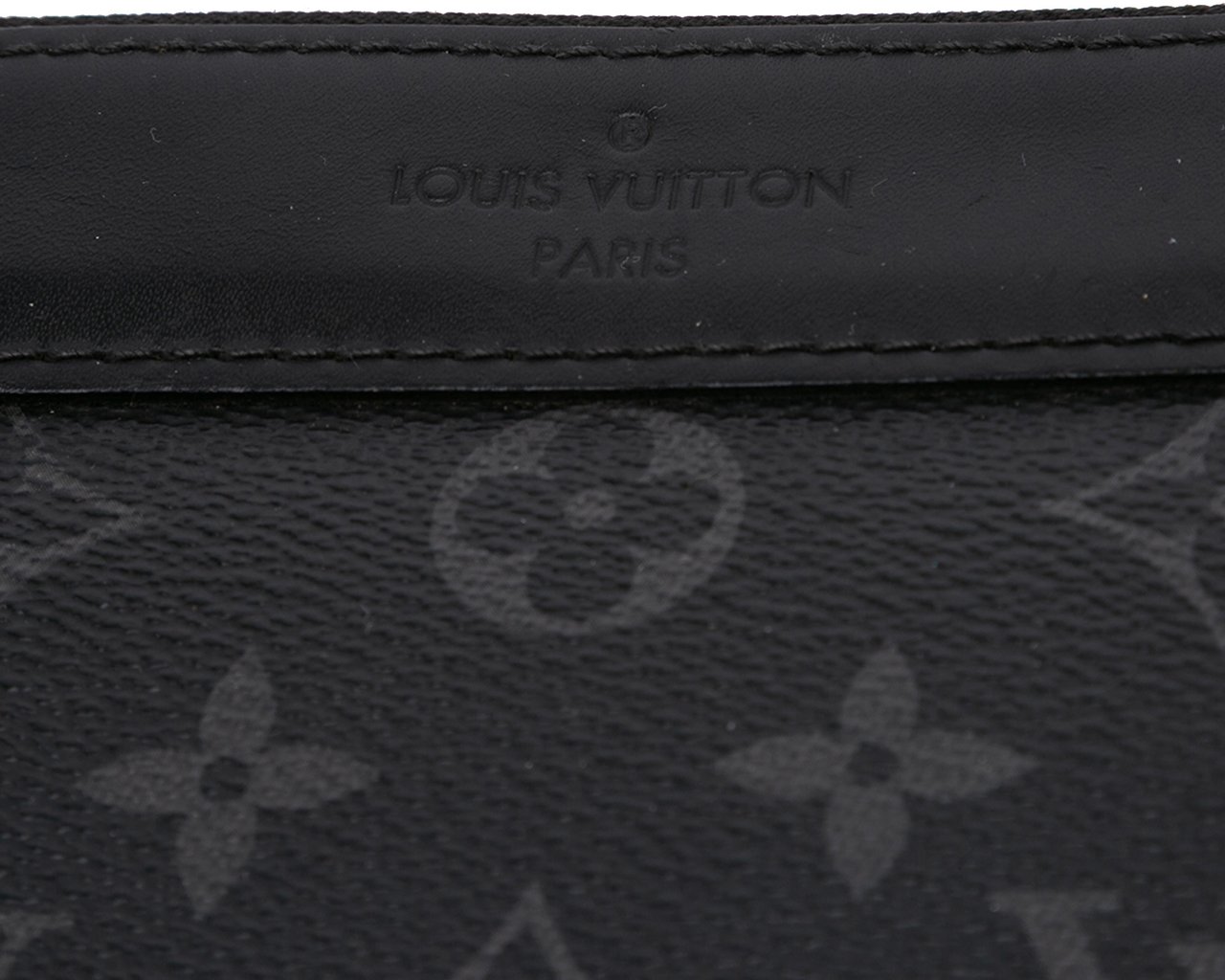 Louis Vuitton Monogram Eclipse Discovery Pochette GM Zwart
