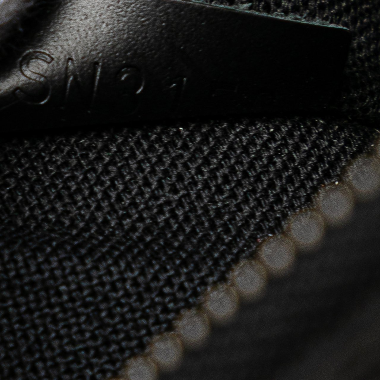 Louis Vuitton Epi Pochette Hoche Zwart