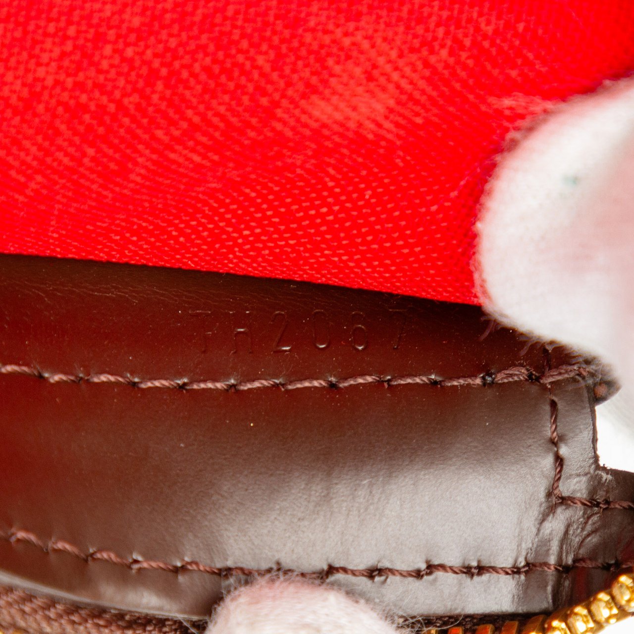 Louis Vuitton Damier Ebene Chelsea Bruin