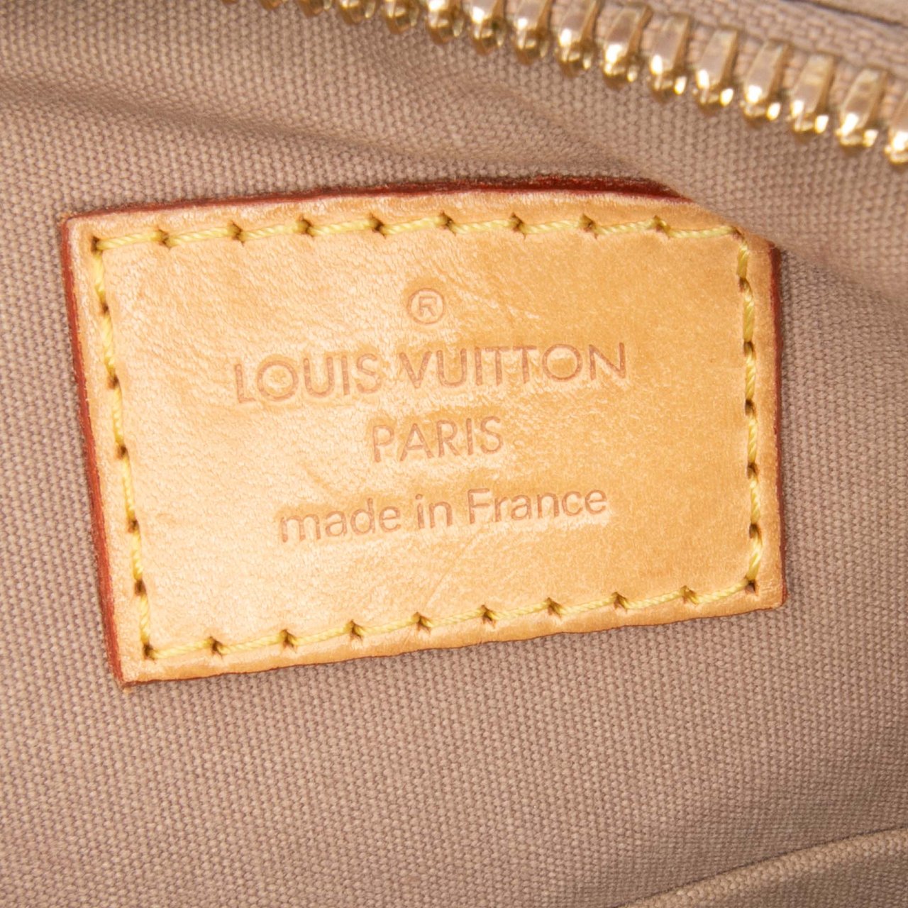 Louis Vuitton Monogram Vernis Alma PM Goud