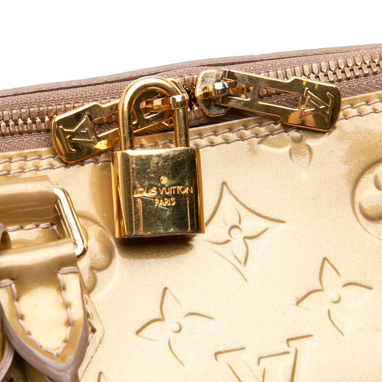 Louis Vuitton Monogram Vernis Alma PM Goud