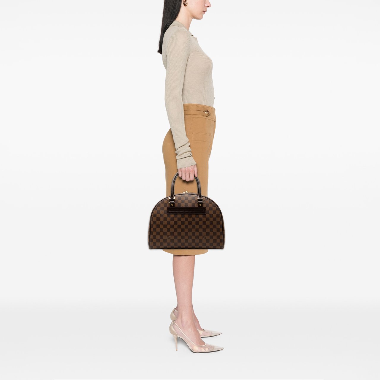 Louis Vuitton Damier Ebene Nolita Bruin