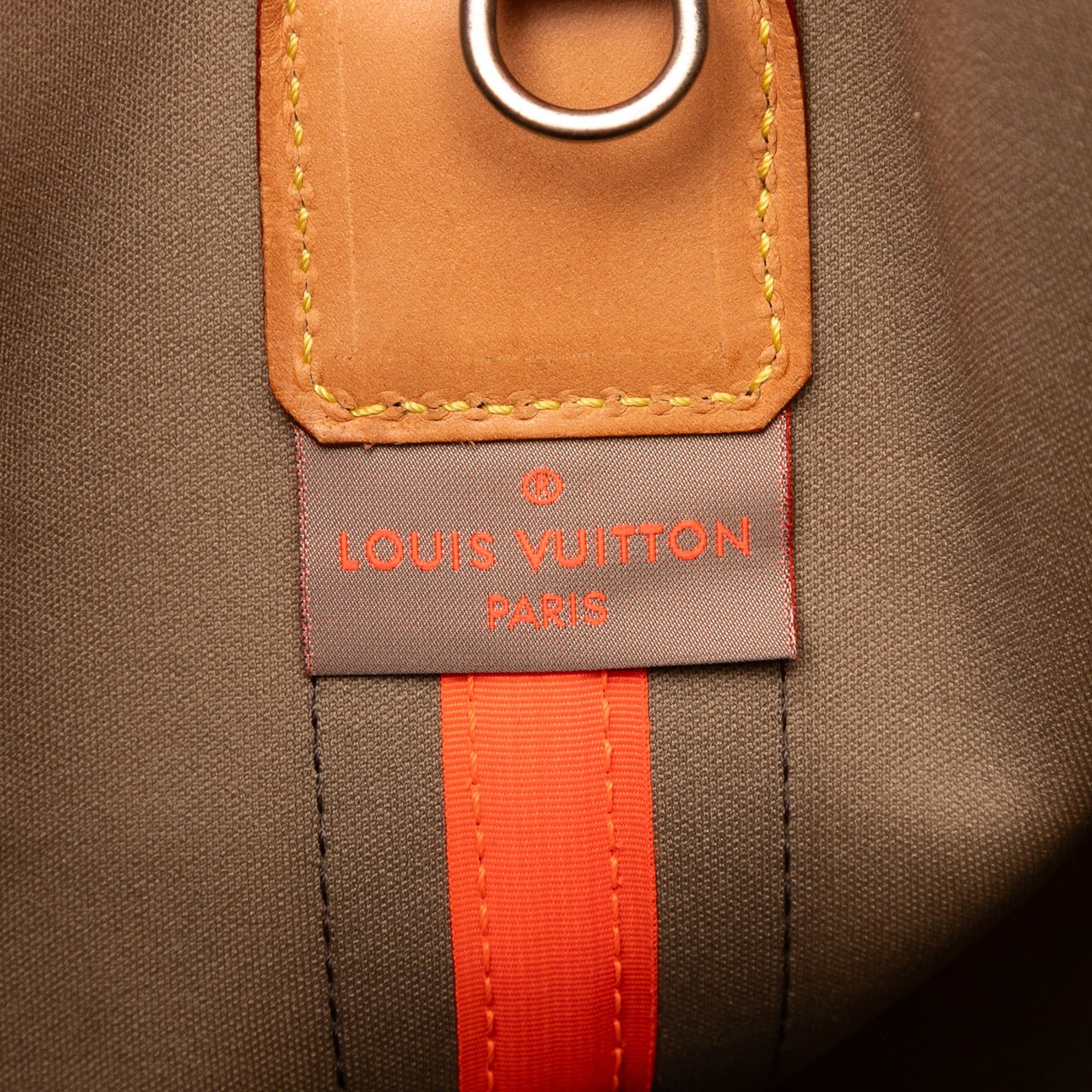 Louis Vuitton Damier Geant LV Cup Volunteer Bag Wit