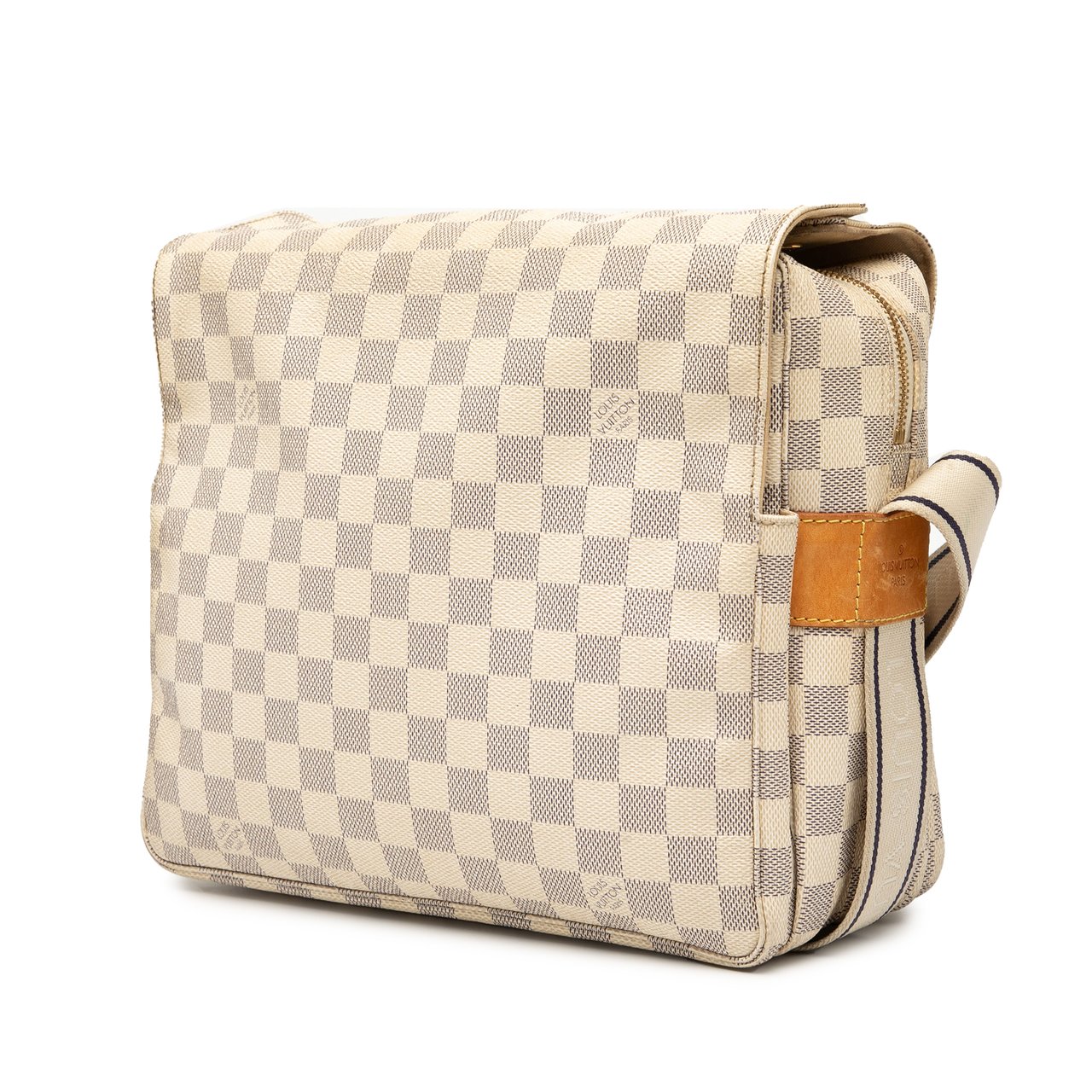 Louis Vuitton Damier Azur Naviglio Wit