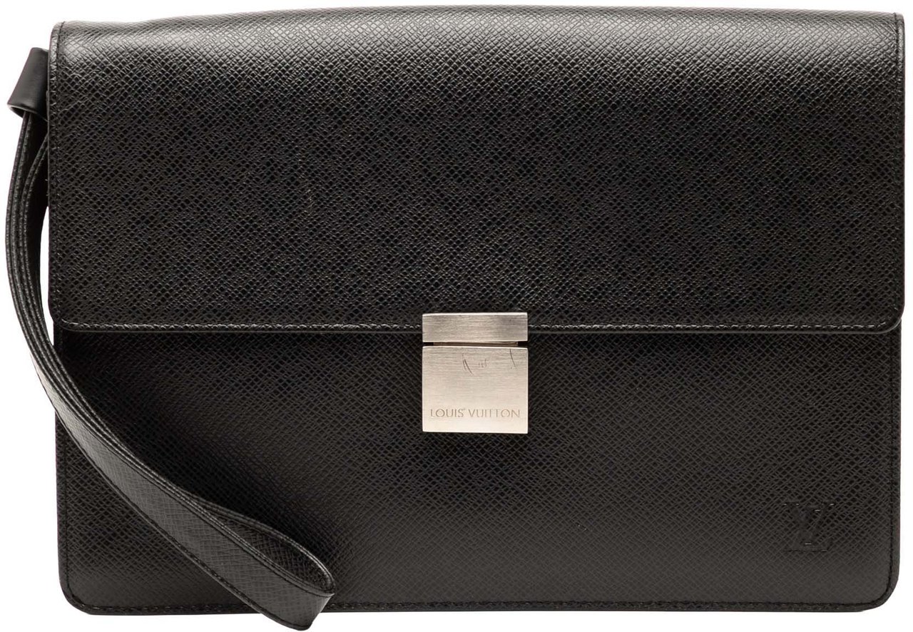 Louis Vuitton Taiga Selenga Zwart