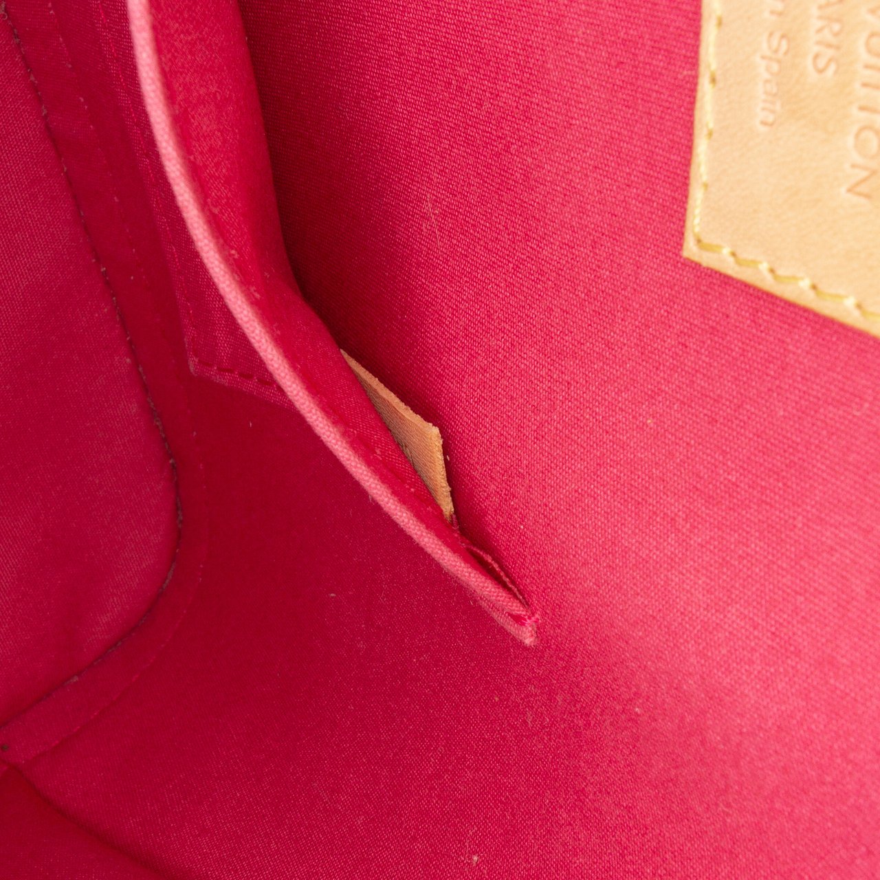 Louis Vuitton Monogram Vernis Alma BB Roze