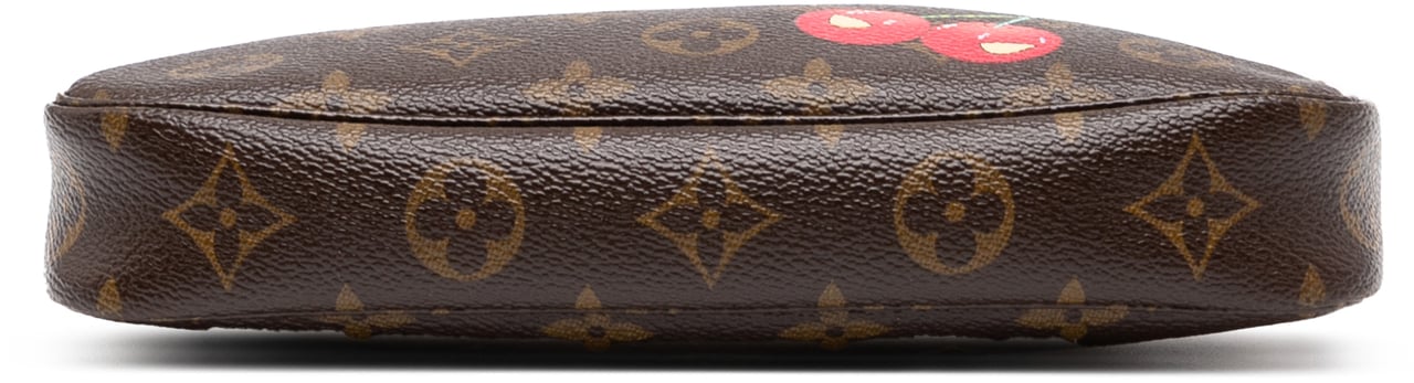 Louis Vuitton Takashi Murakami Monogram Cherry Pochette Accessoires Bruin
