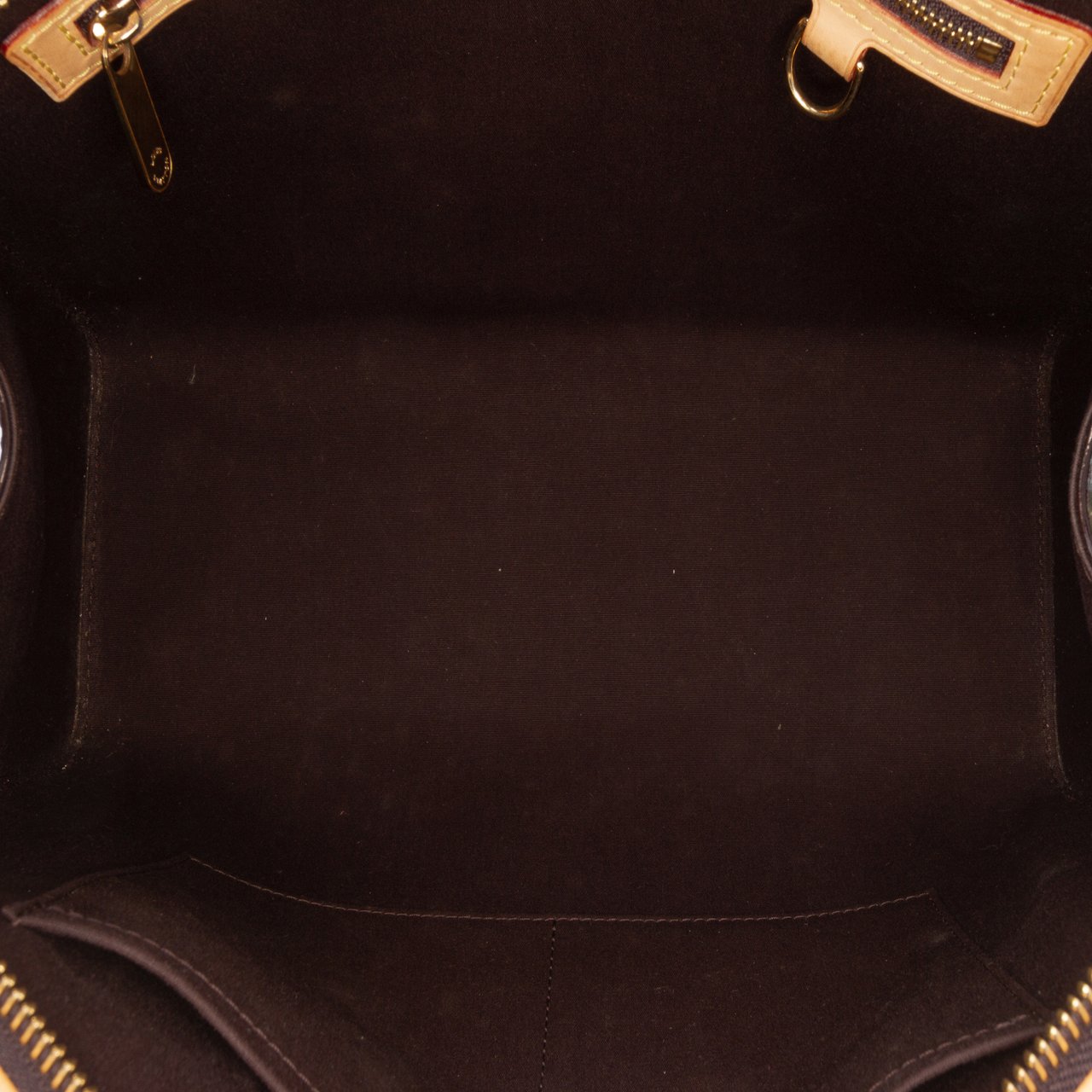 Louis Vuitton Monogram Vernis Brea MM Paars