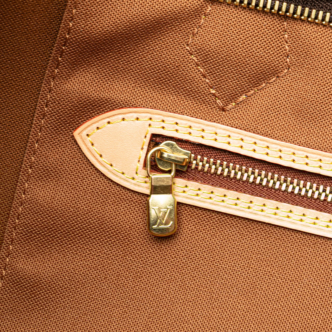 Louis Vuitton Monogram All-In MM Bruin