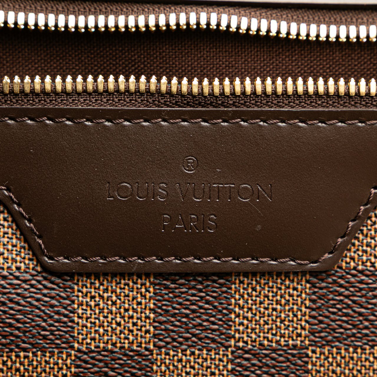 Louis Vuitton Damier Ebene Eole 50 Bruin