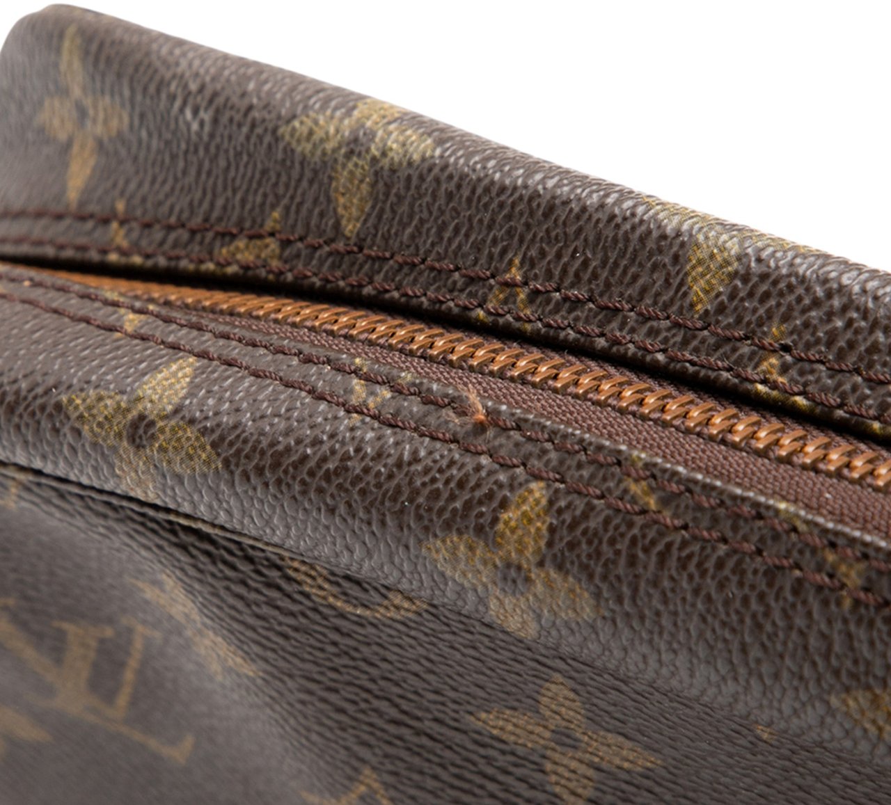 Louis Vuitton Monogram Trousse Toilette 23 Bruin