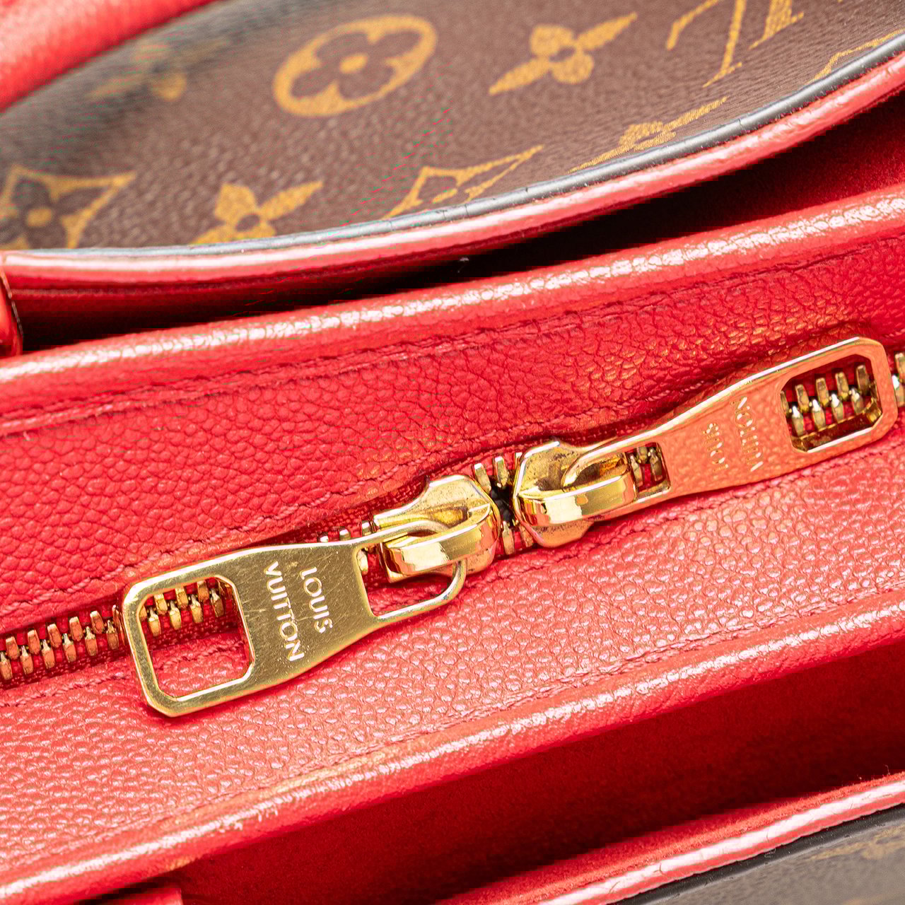 Louis Vuitton Monogram Popincourt PM Bruin