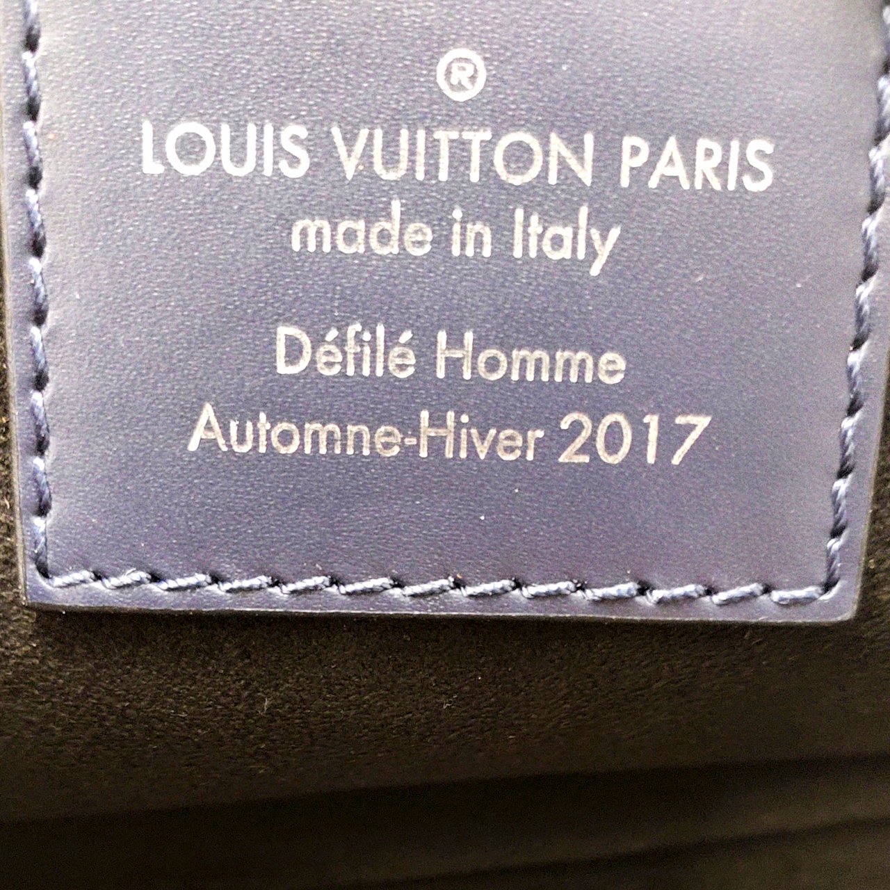 Louis Vuitton Epi Monogram Danube PM Blauw