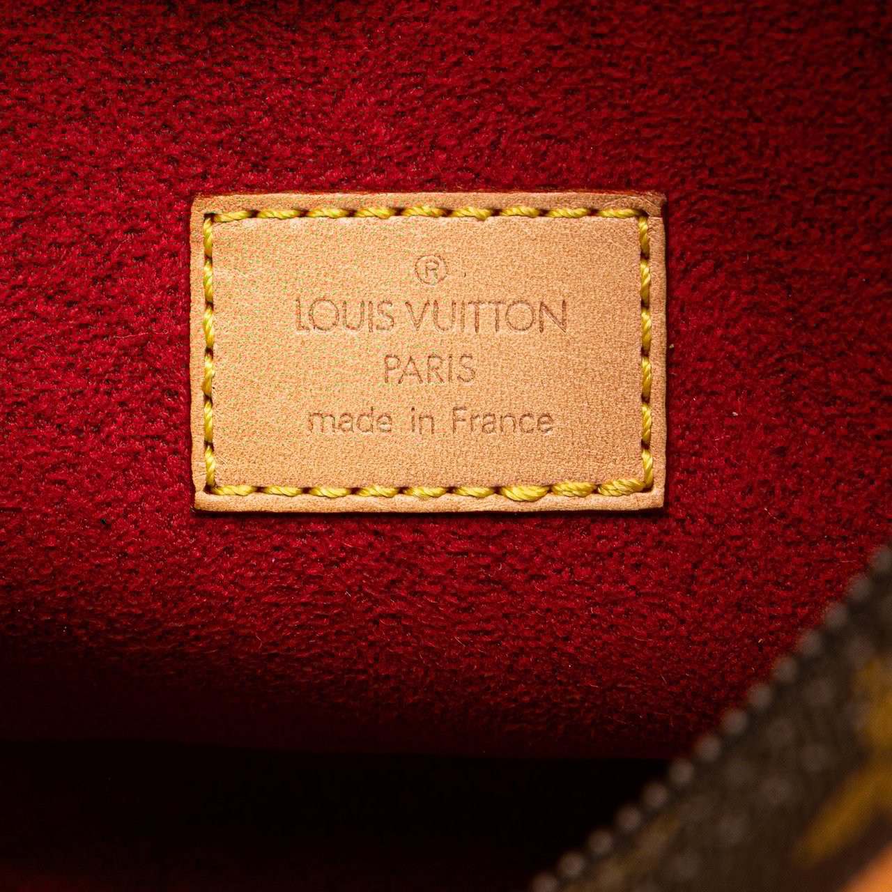 Louis Vuitton Monogram Croissant MM Bruin