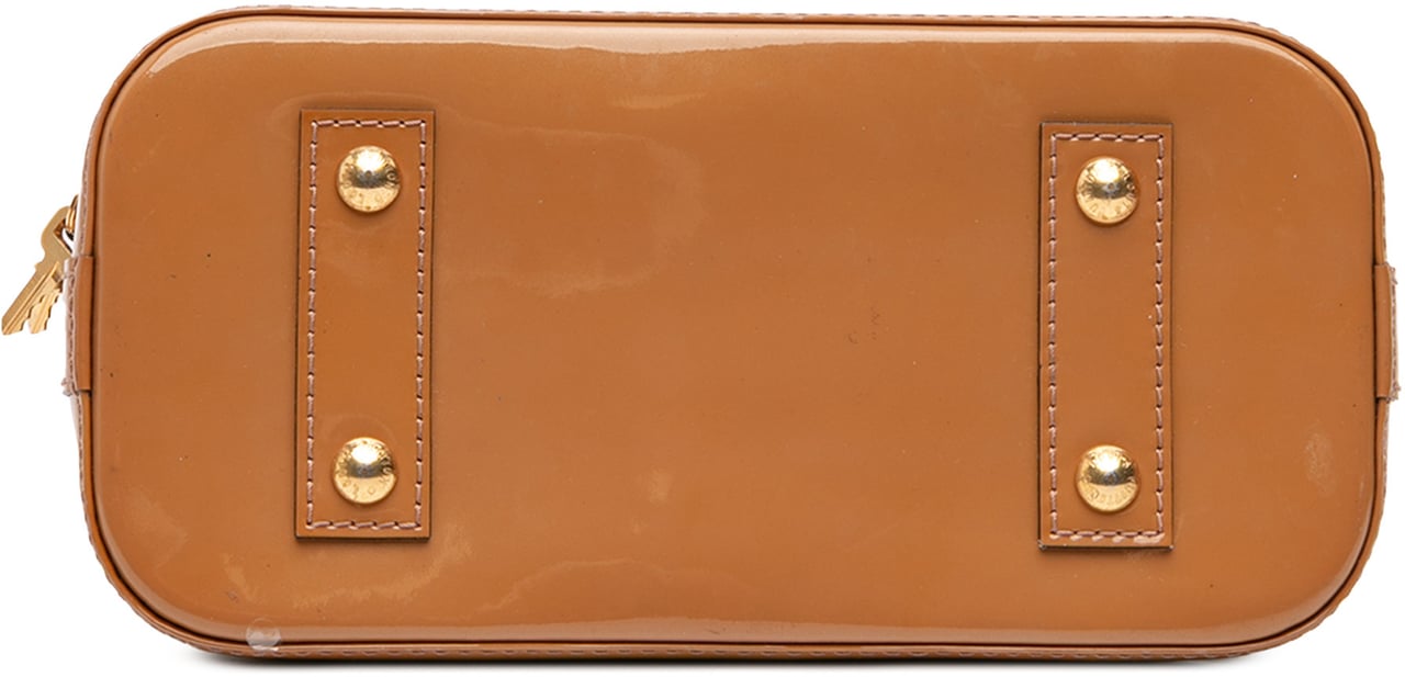 Louis Vuitton Monogram Vernis Alma BB Bruin