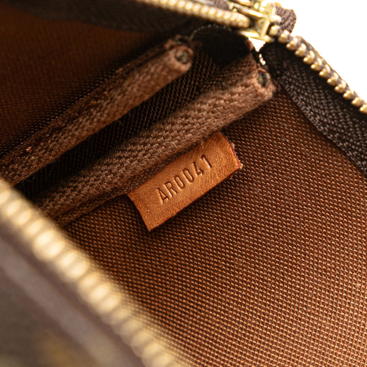 Louis Vuitton Stephen Sprouse Monogram Graffiti Pochette Accessoires Bruin