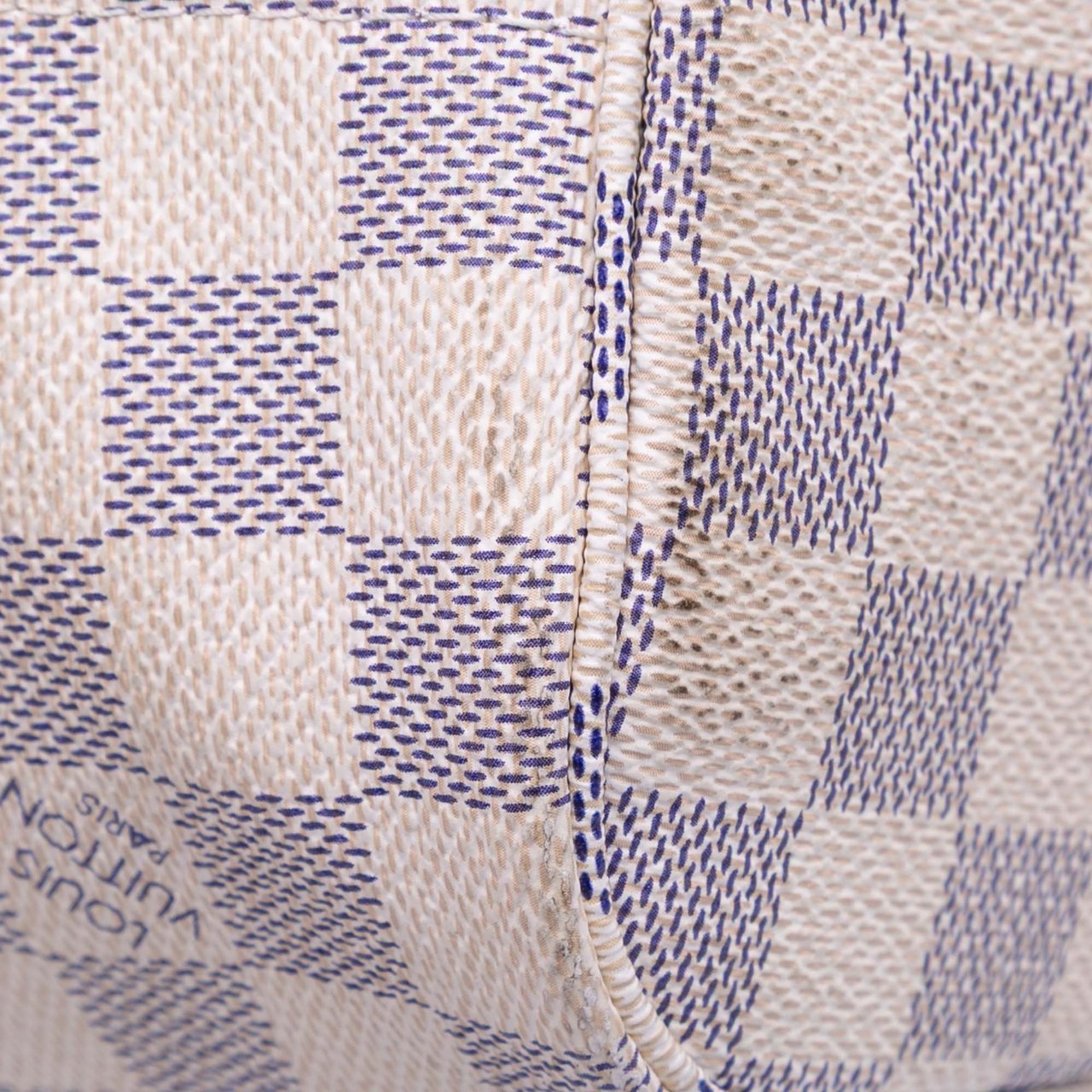 Louis Vuitton Damier Azur Neverfull MM Wit