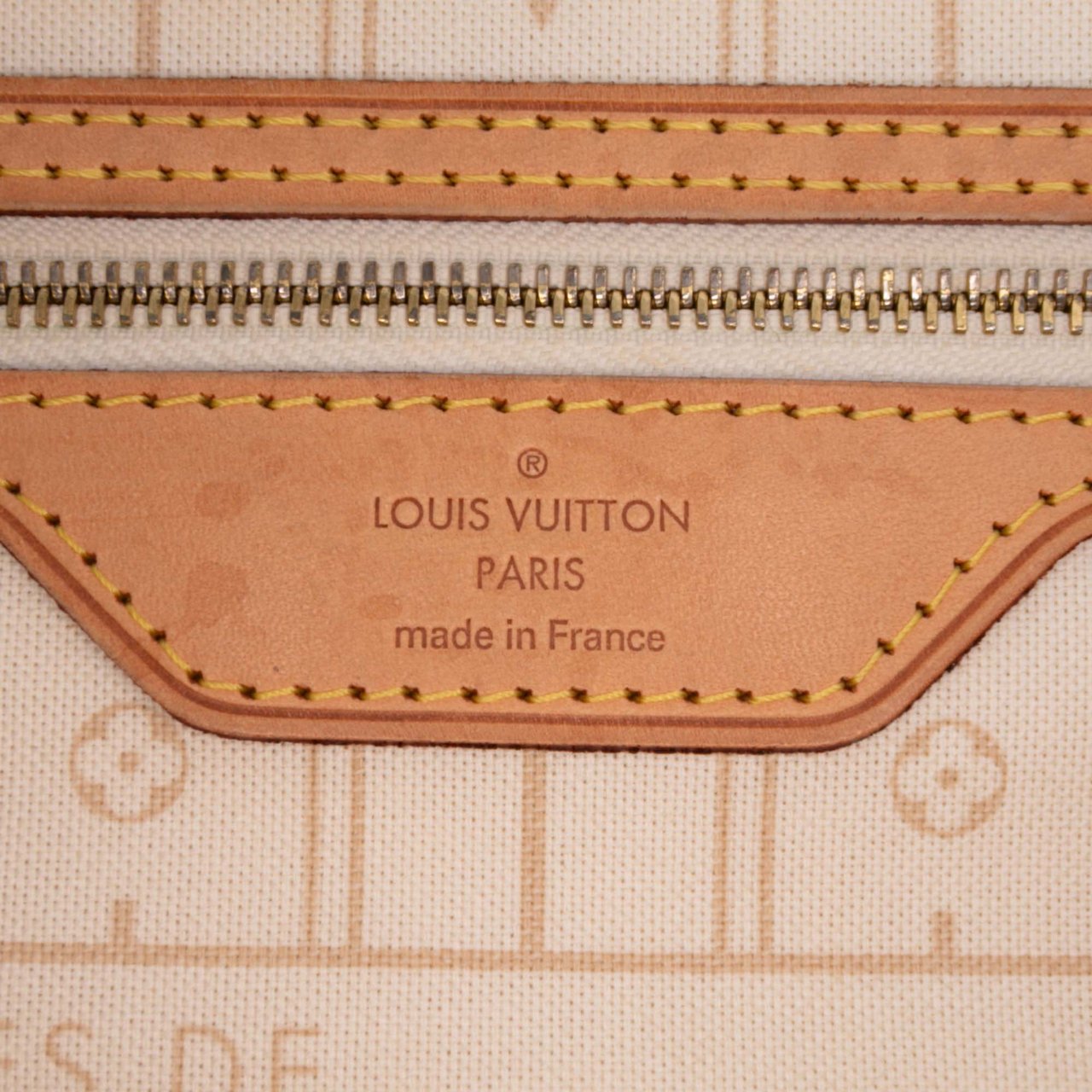 Louis Vuitton Damier Azur Neverfull MM Wit