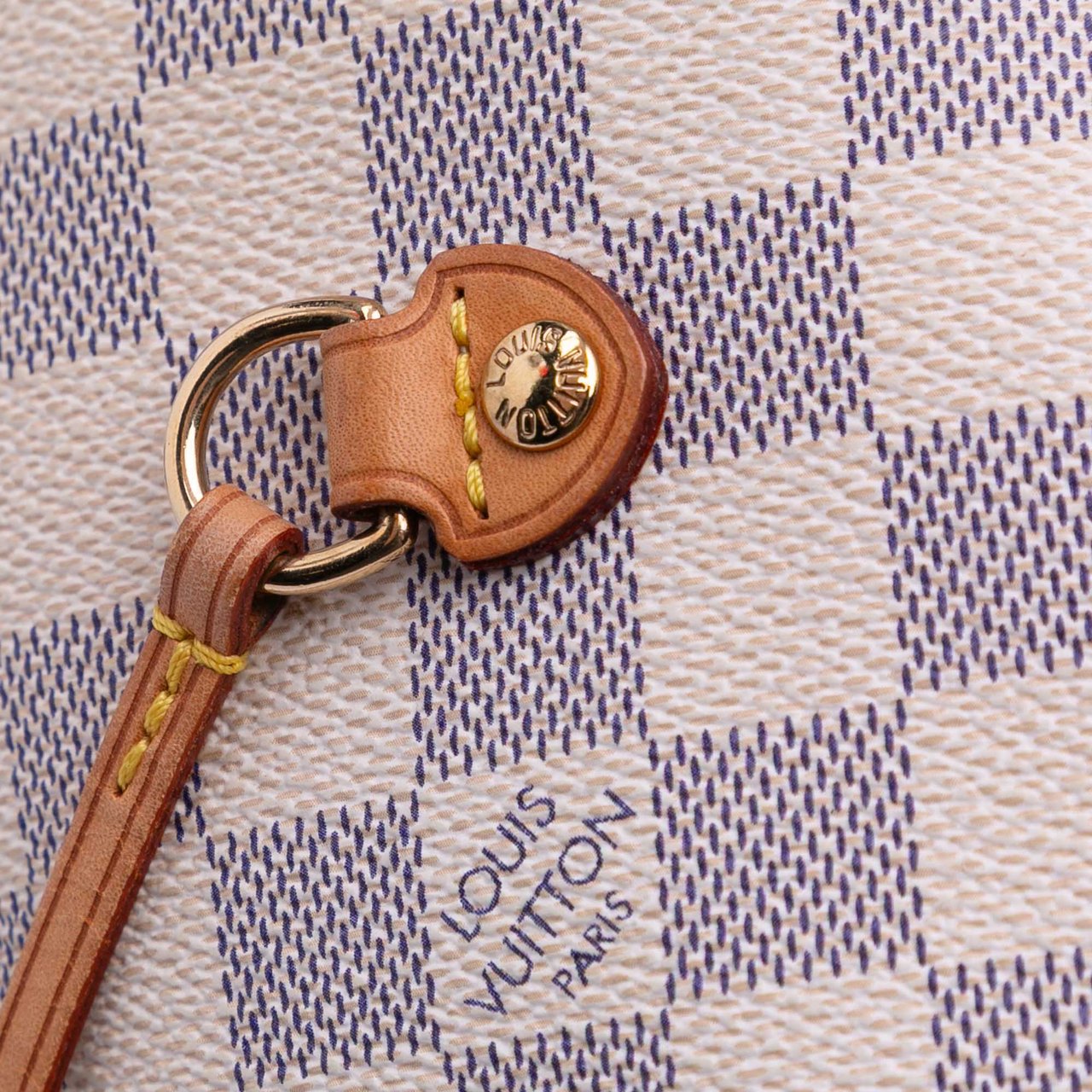 Louis Vuitton Damier Azur Neverfull MM Wit