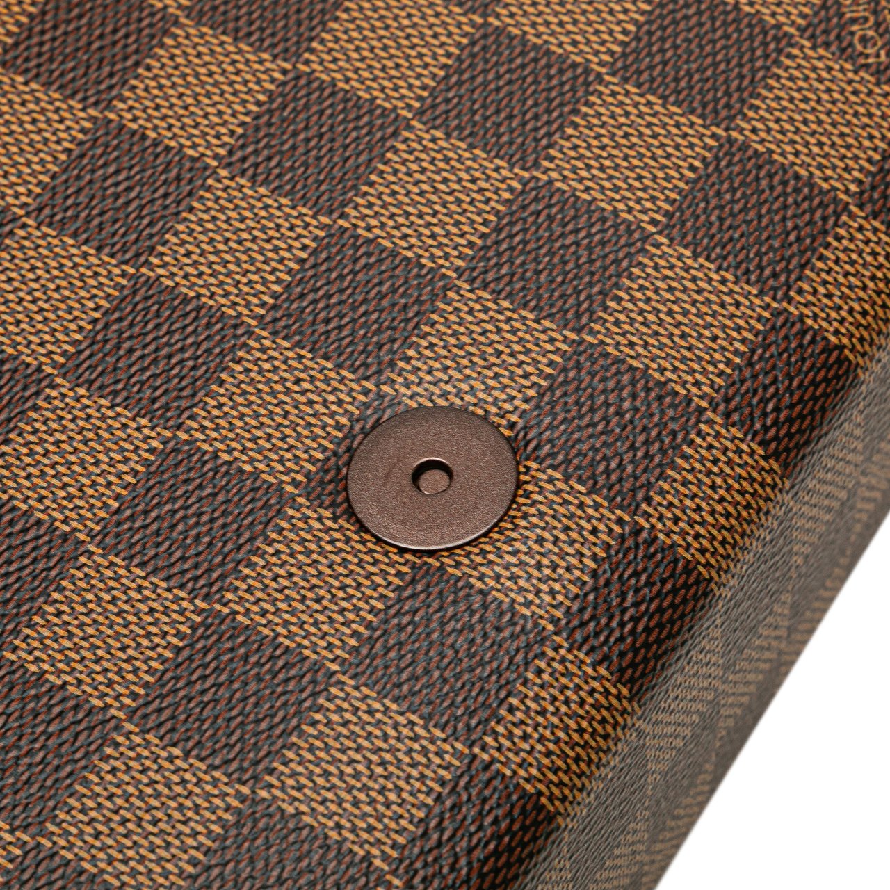Louis Vuitton Damier Ebene Tribeca Long Bruin