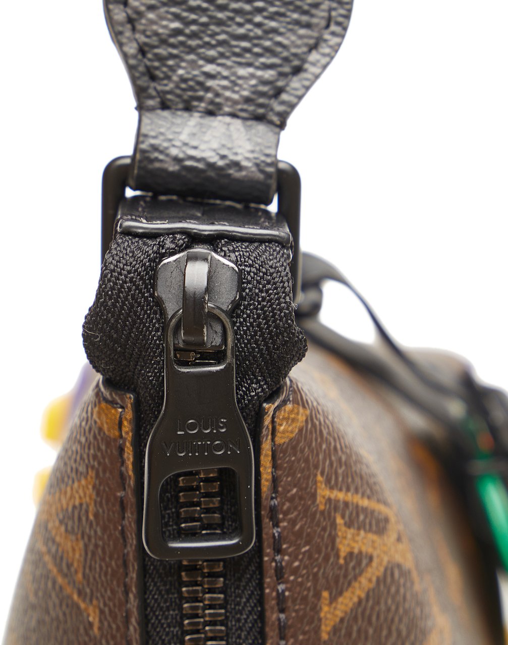 Louis Vuitton Monogram LV Rubber Cruiser Bruin