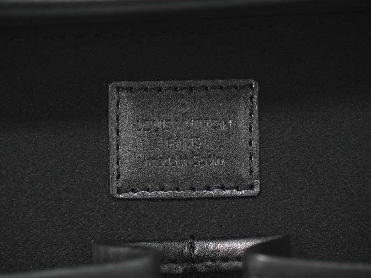 Louis Vuitton Louis Vuitton Valisette Handbag Monogram Glace Leather MM Zwart