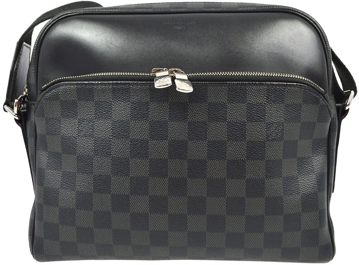 Louis Vuitton Louis Vuitton Dayton Reporter Bag Damier Graphite PM Zwart