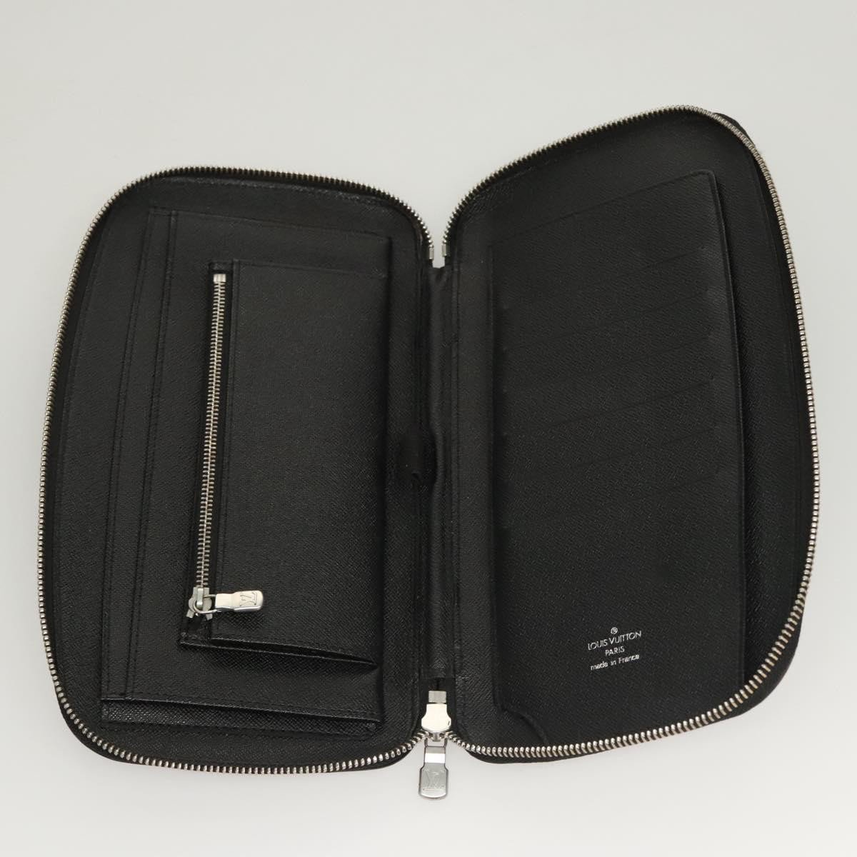 Louis Vuitton Atoll Organizer Taiga Leather Blauw