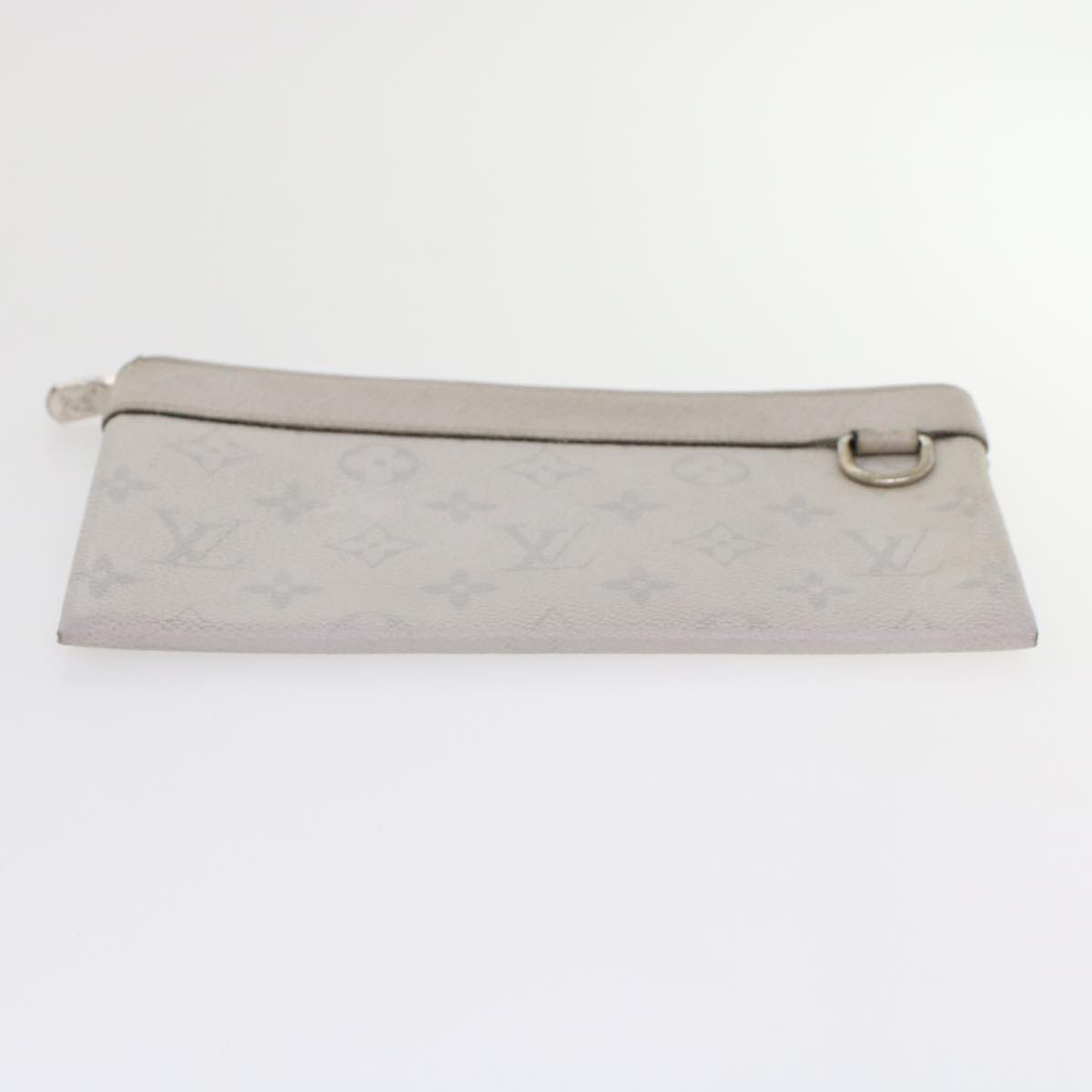 Louis Vuitton Discovery Pochette Monogram Taigarama PM Grijs