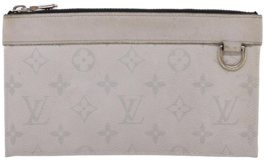Louis Vuitton Discovery Pochette Monogram Taigarama PM Grijs