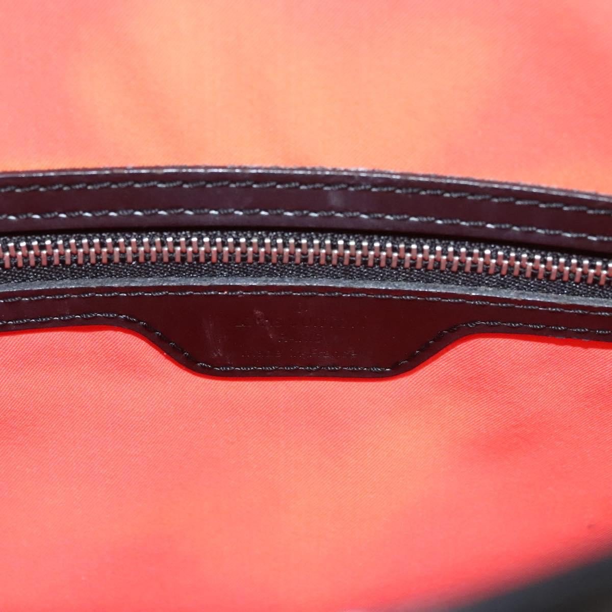 Louis Vuitton Louis Vuitton Epi Stretch Silver Fizz handbag Epi Stretch Zwart