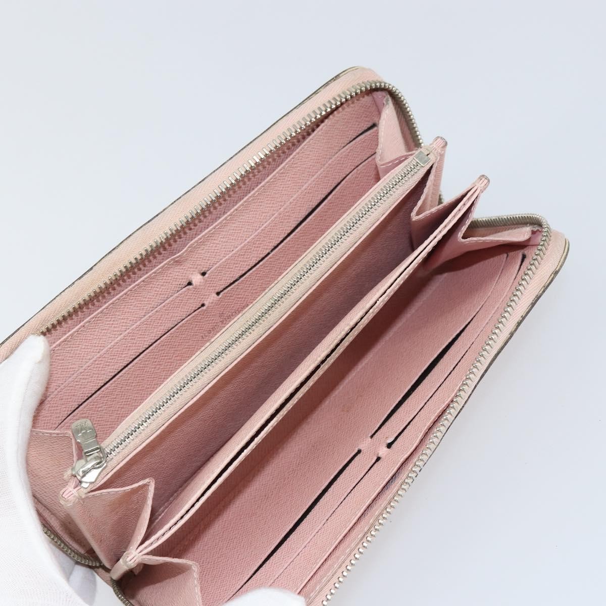 Louis Vuitton Louis Vuitton Zippy Wallet NM Epi Leather Roze