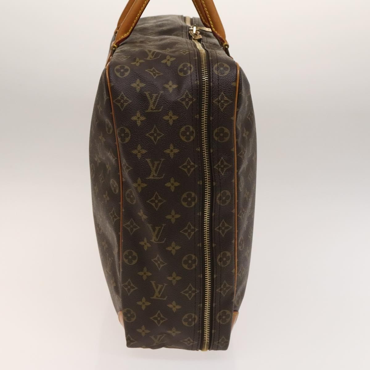 Louis Vuitton Louis Vuitton Sirius Handbag Monogram Canvas 50 Bruin