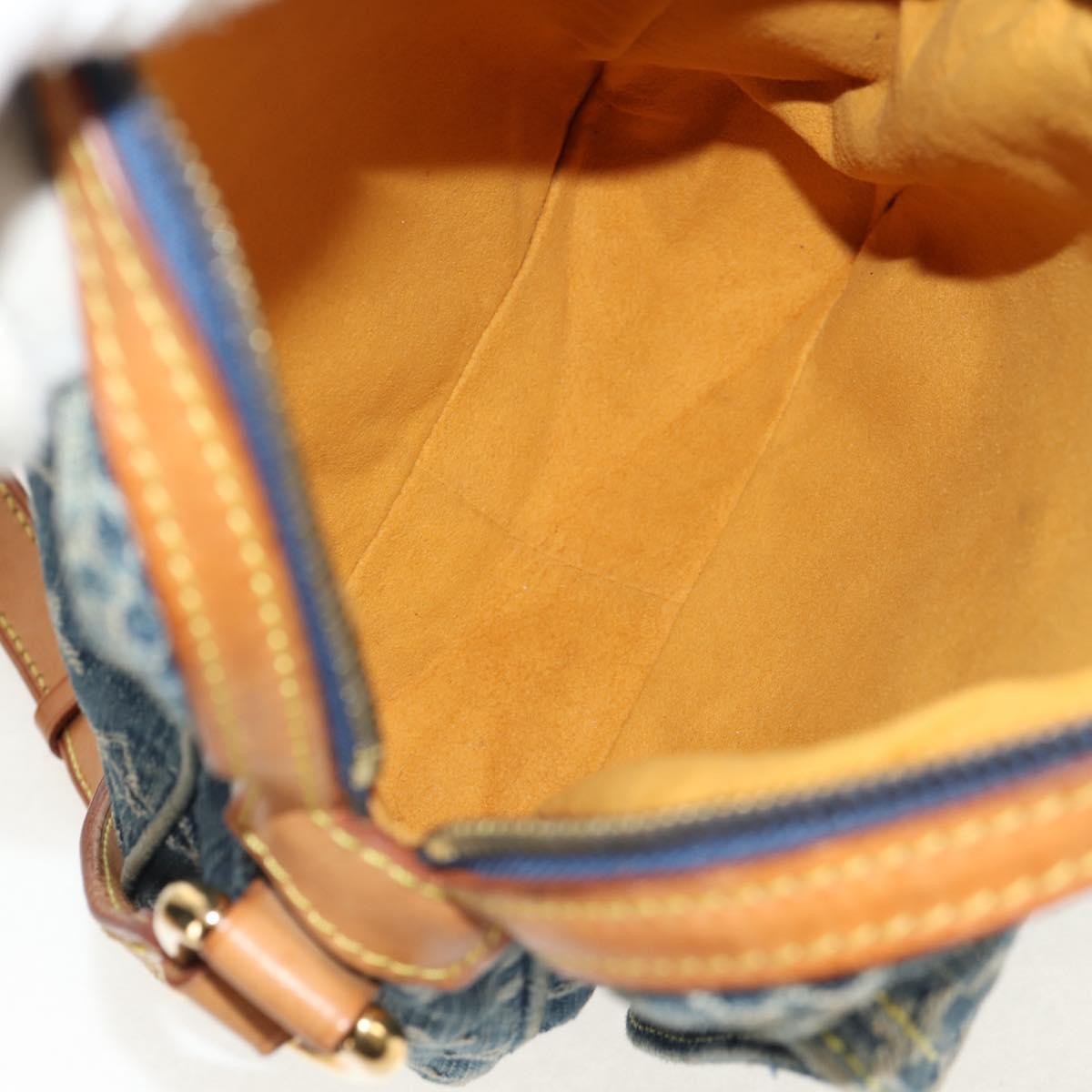 Louis Vuitton Louis Vuitton Camera Bag Monogram Denim Blauw