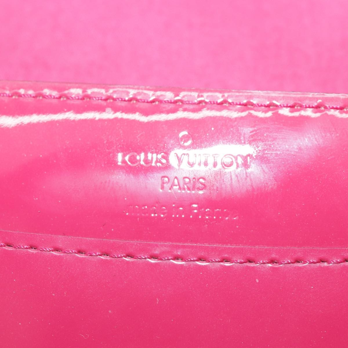 Louis Vuitton Louis Vuitton Louise Clutch Patent East West Roze