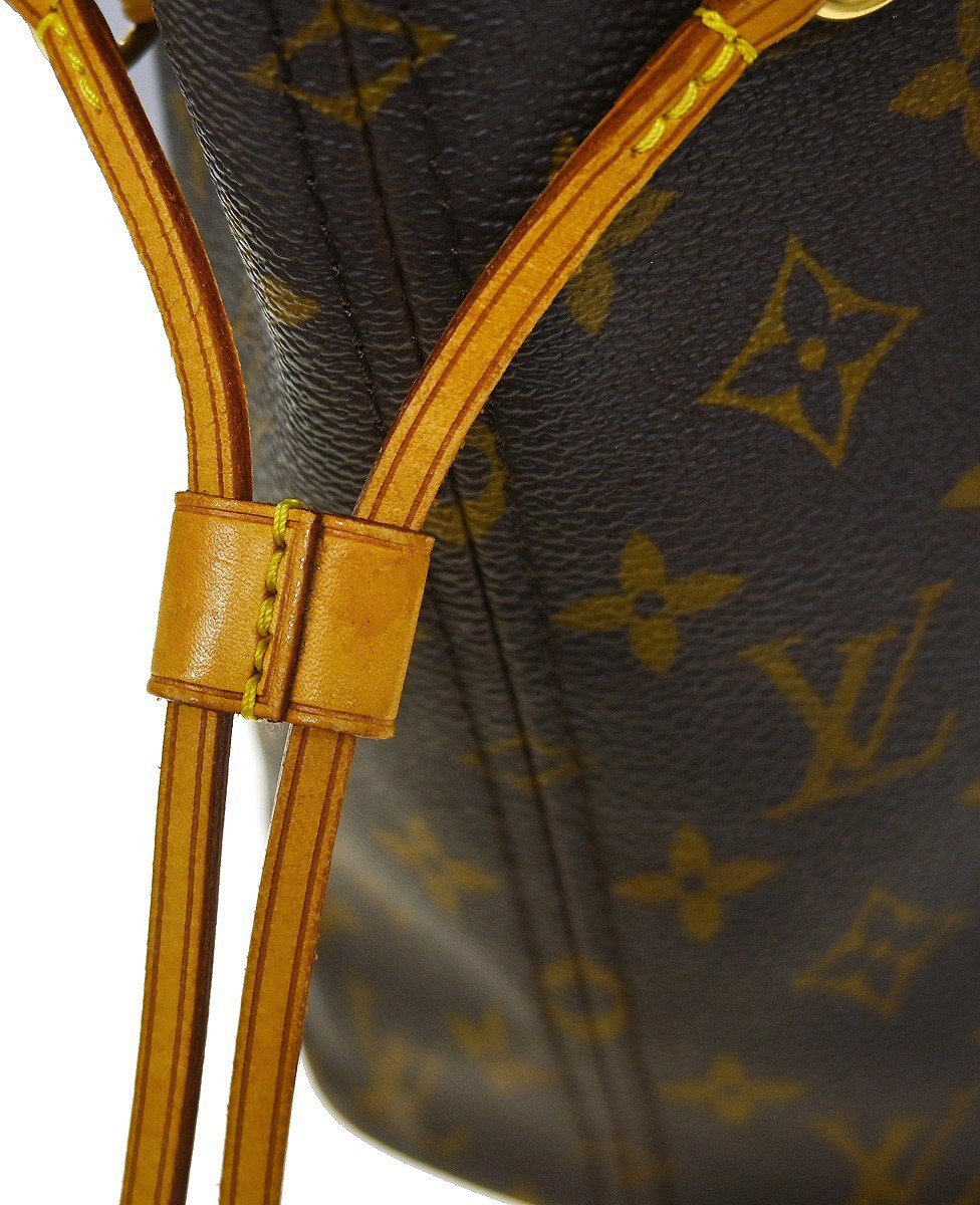 Louis Vuitton Louis Vuitton Neverfull Tote Monogram Canvas PM Bruin