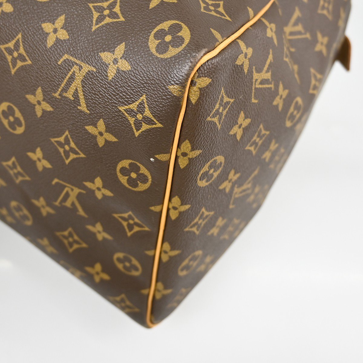 Louis Vuitton Keepall Monogram Canvas 50 Bruin