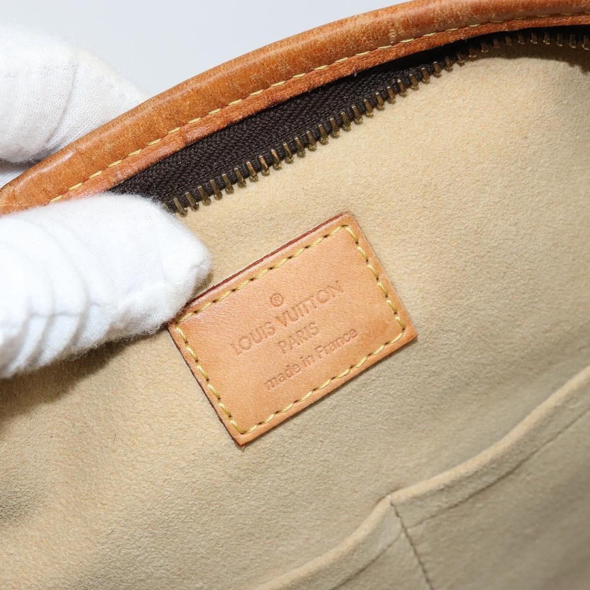 Louis Vuitton Louis Vuitton Estrela Handbag Monogram Canvas MM Bruin