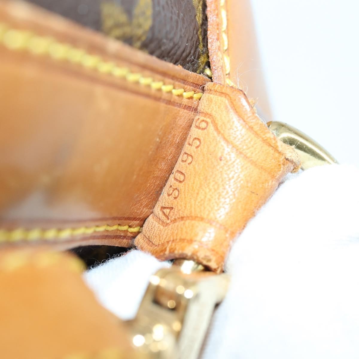 Louis Vuitton Louis Vuitton Romeo Gigli Handbag Monogram Canvas Bruin