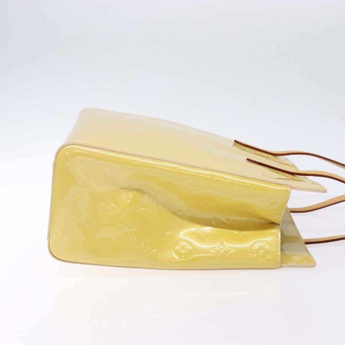 Louis Vuitton Catalina Monogram Vernis East West Geel