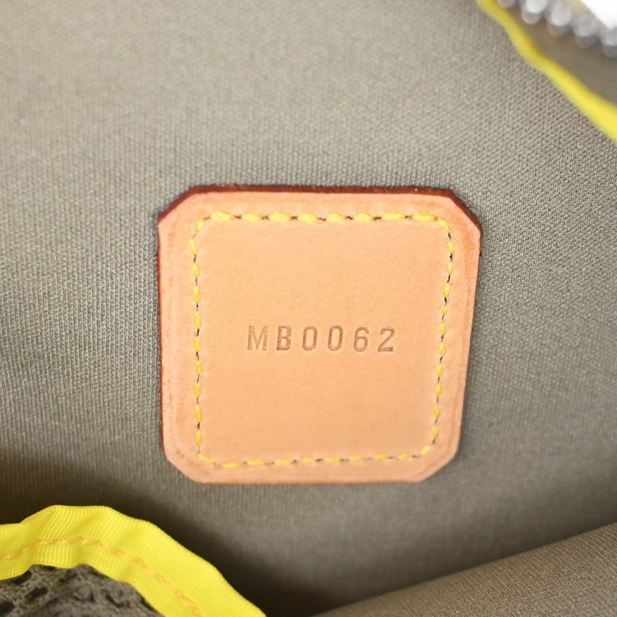 Louis Vuitton Louis Vuitton Cup Cube Bag Damier Geant Canvas Geel