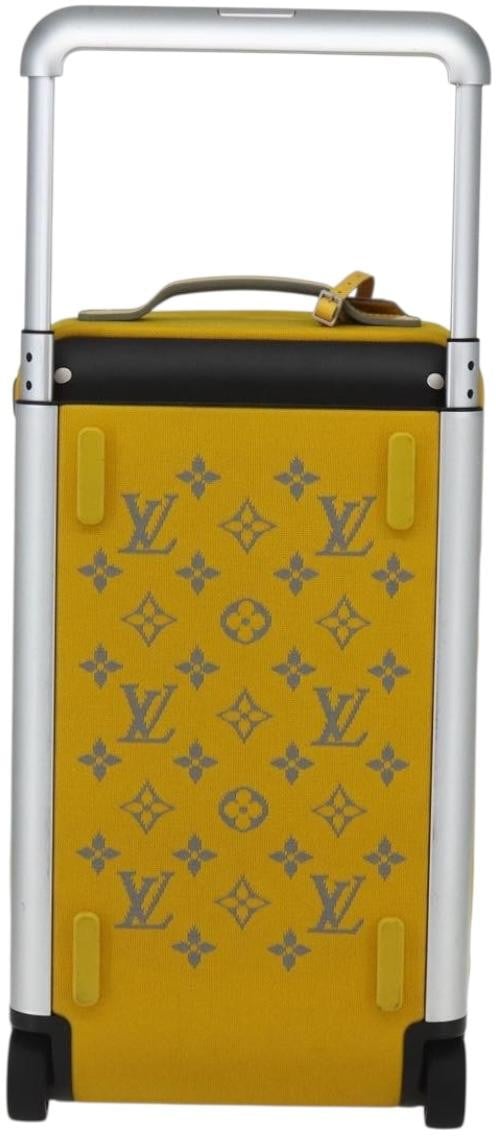 Louis Vuitton Louis Vuitton Horizon Soft Duffle Monogram Knit 55 Geel