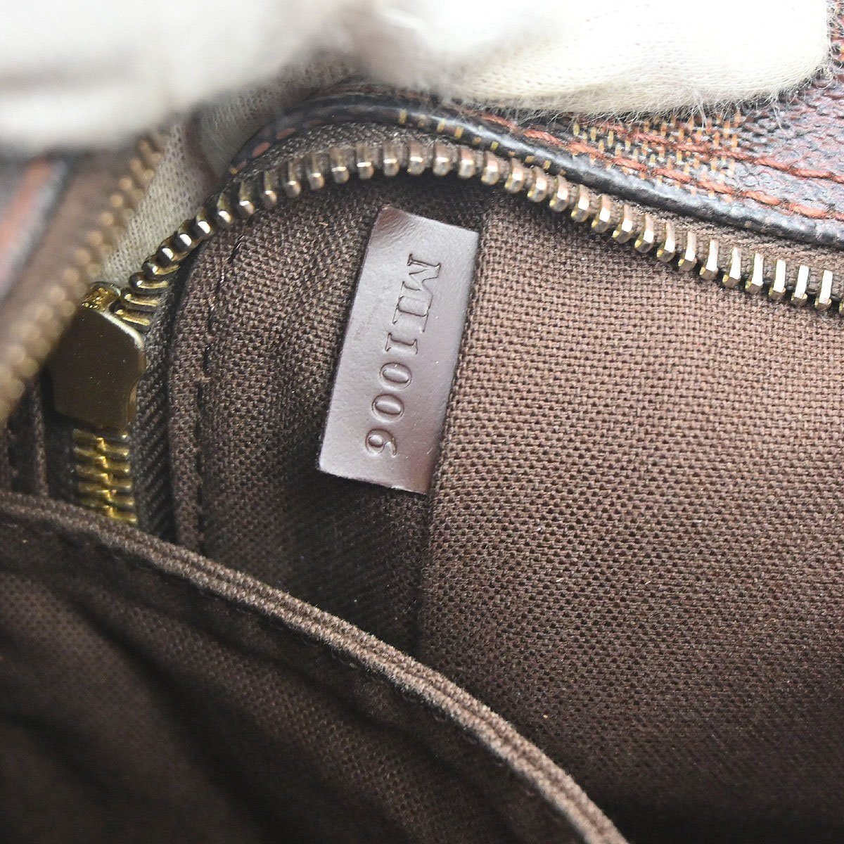 Louis Vuitton Olav Handbag Damier PM Bruin