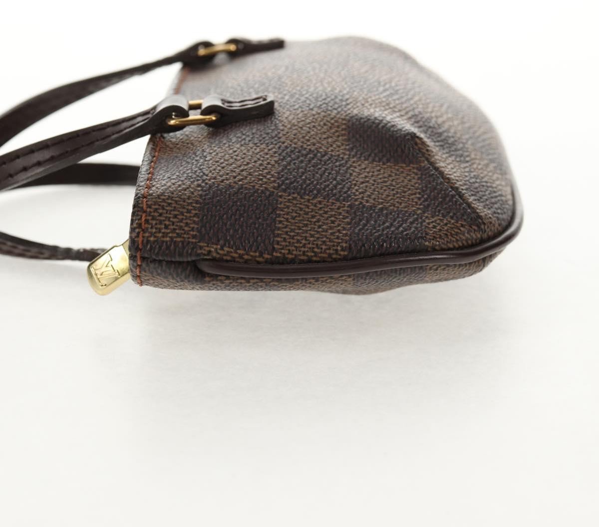Louis Vuitton Louis Vuitton Manosque Pochette Damier GM Bruin