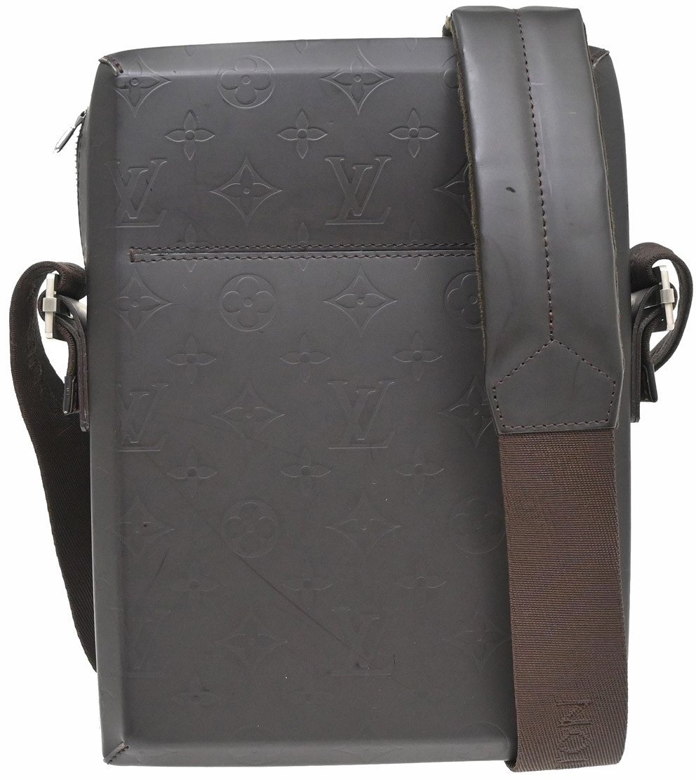 Louis Vuitton Bobby Monogram Glace Leather Bruin