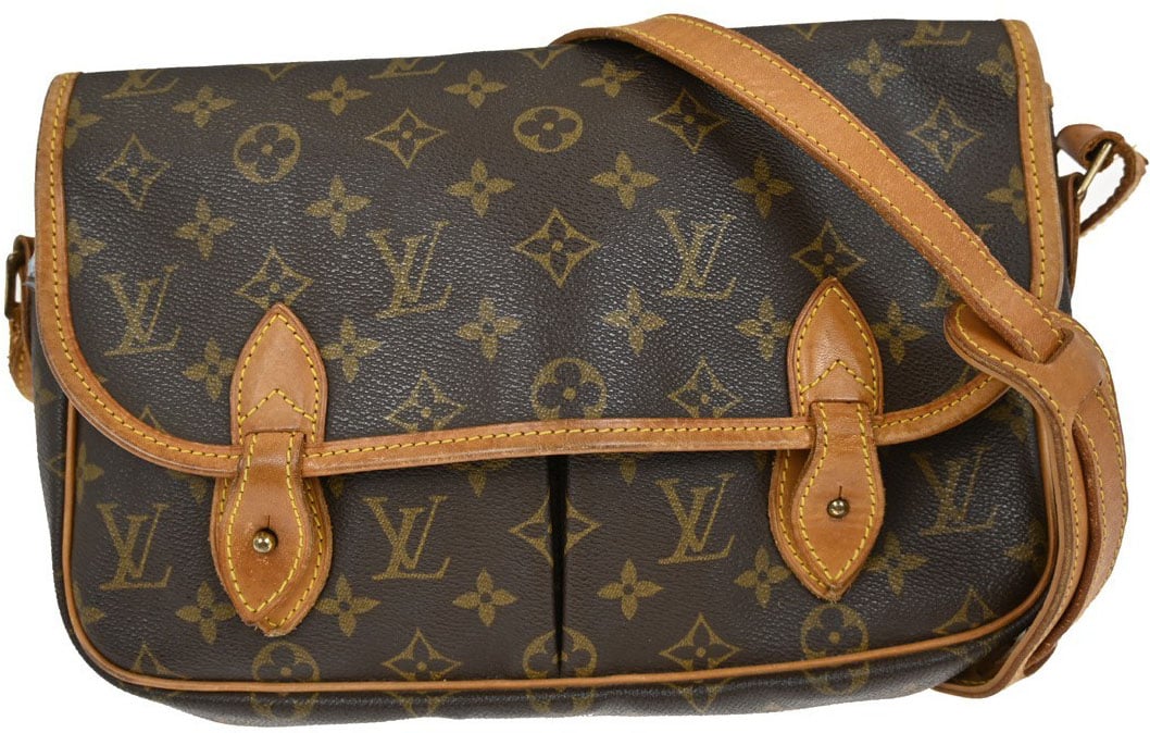 Louis Vuitton Louis Vuitton Sac Gibeciere Messenger Bag Monogram Canvas MM Bruin