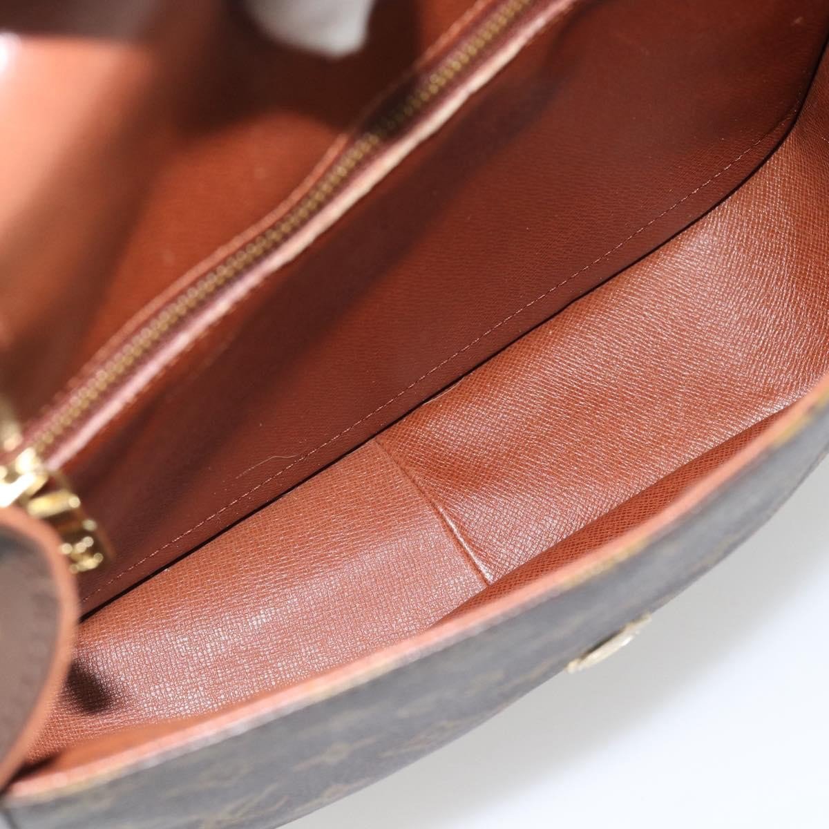 Louis Vuitton Saint Cloud Handbag Monogram Canvas GM Bruin