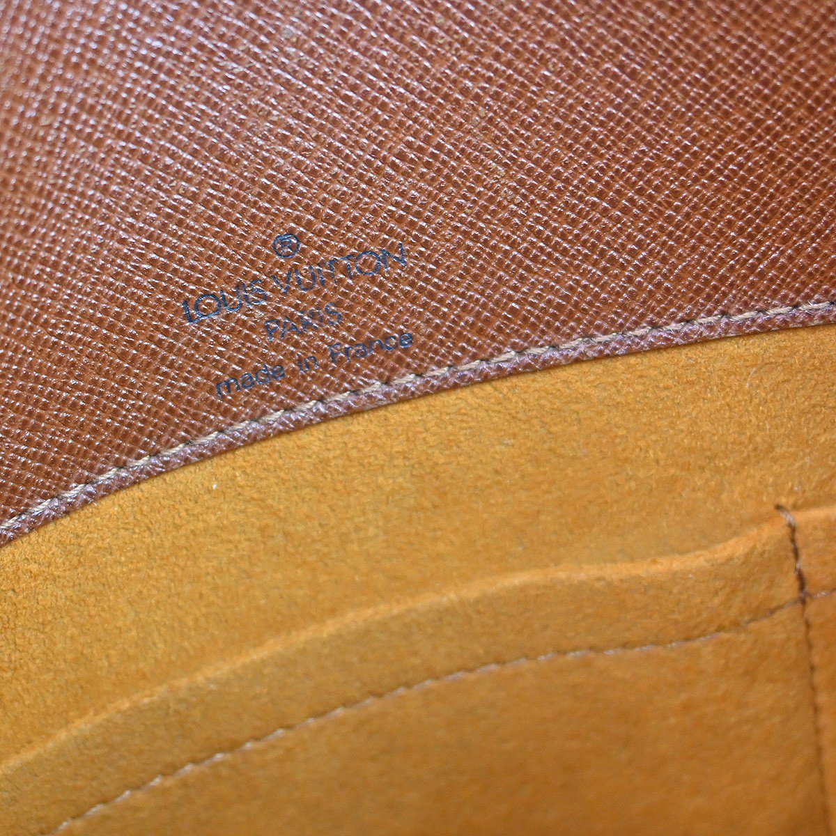 Louis Vuitton Musette Handbag Monogram Canvas medium Bruin