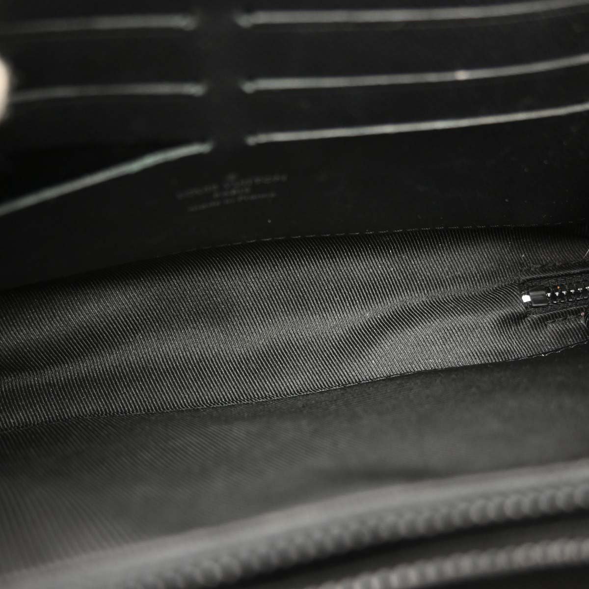 Louis Vuitton Soft Trunk Monogram Eclipse Canvas Zwart